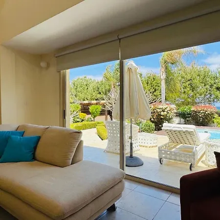 Del Mare Villa *